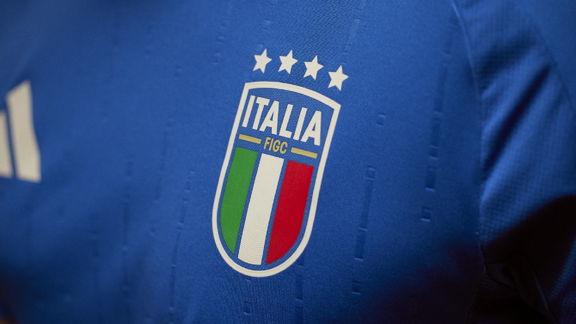 adidas-italia-euro-2024-stemma