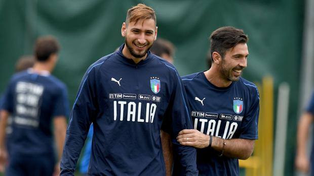 buffon-abbraccia-donnarumma