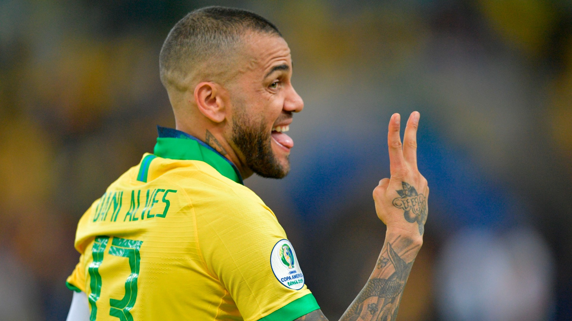 dani-alves-15