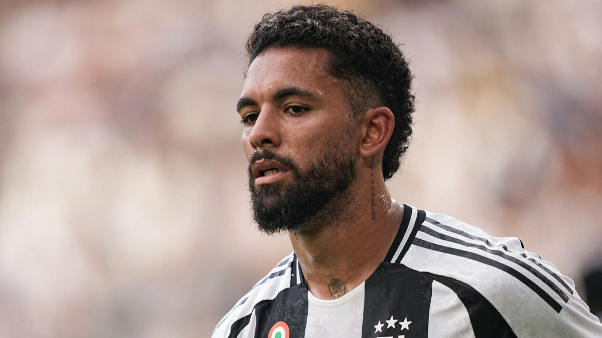 Perché Douglas Luiz non gioca titolare nella Juventus?