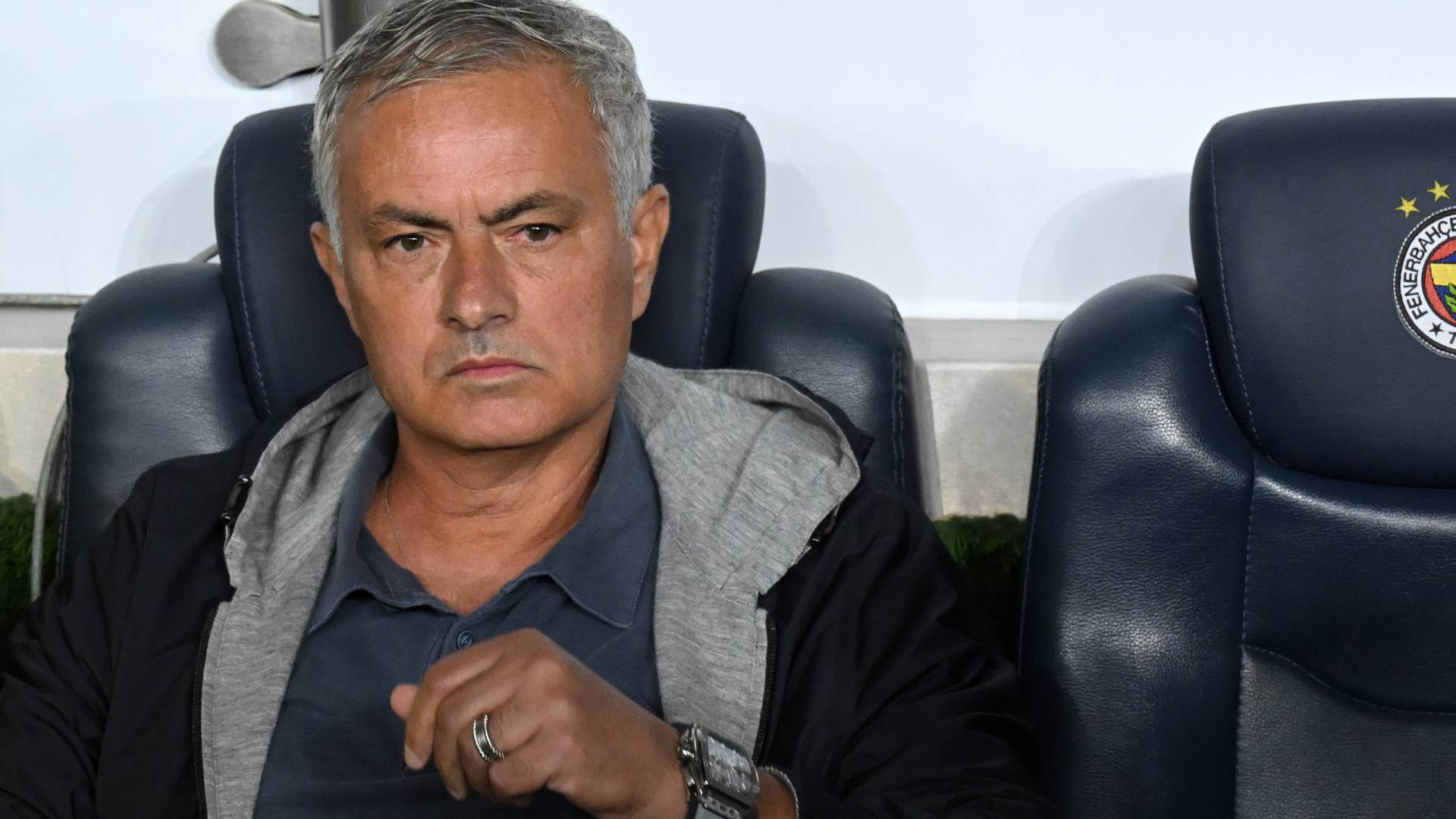 Duro-sfogo-di-Jose-Mourinho-in-conferenza-stampa