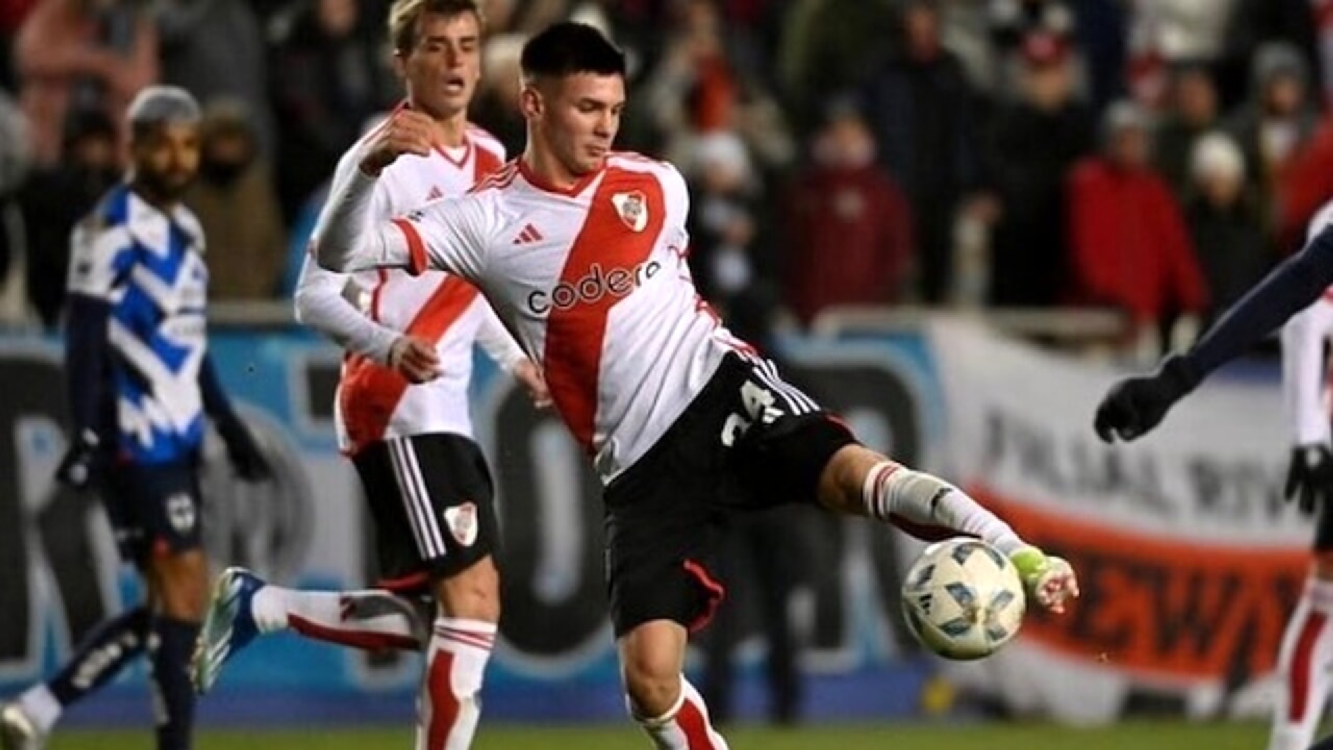 franco-mastantuono-river-plate