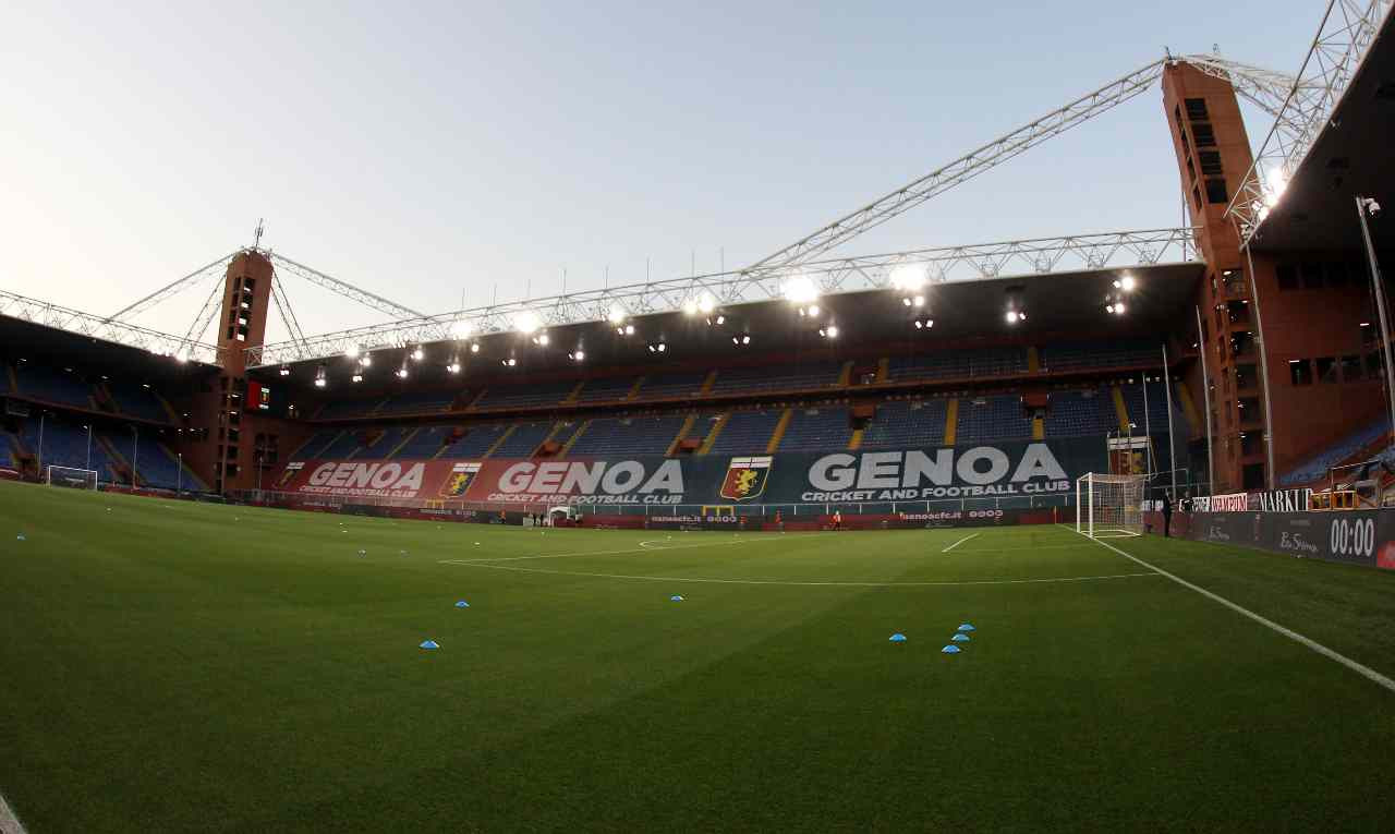 Durissima stangata a Genoa e Samp dopo la guerriglia dei tifosi