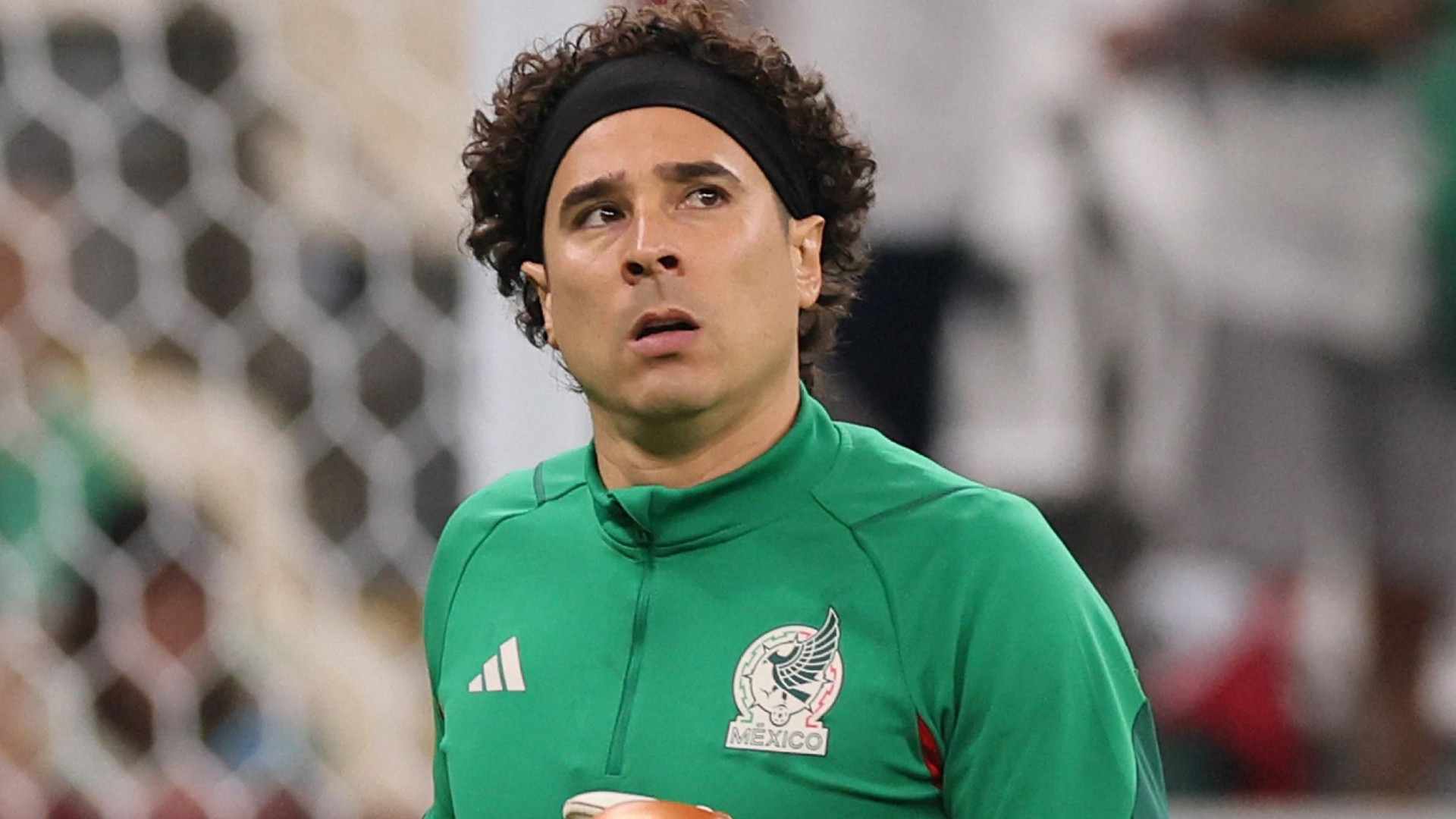 guillermo-ochoa-volo