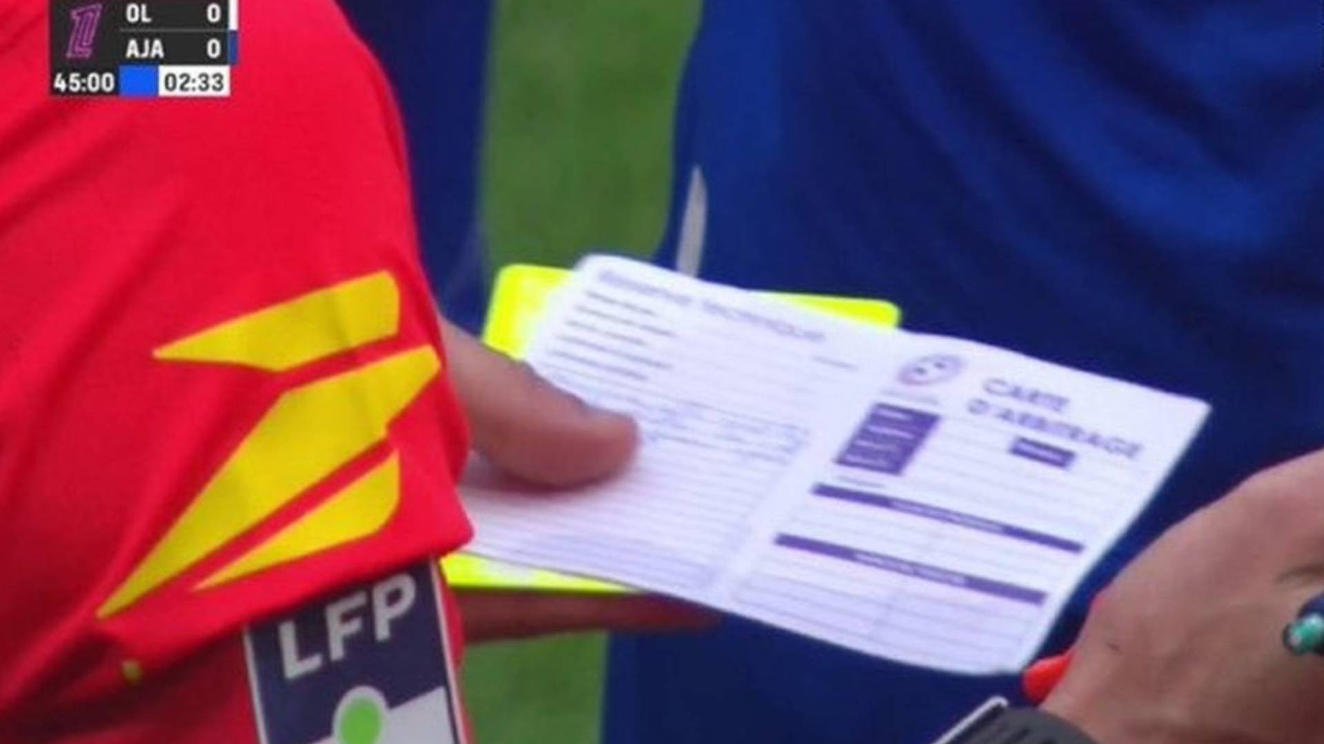 L-Auxerre-chiede-all-arbitro-di-rigiocare-la-gara-contro-il-Lione