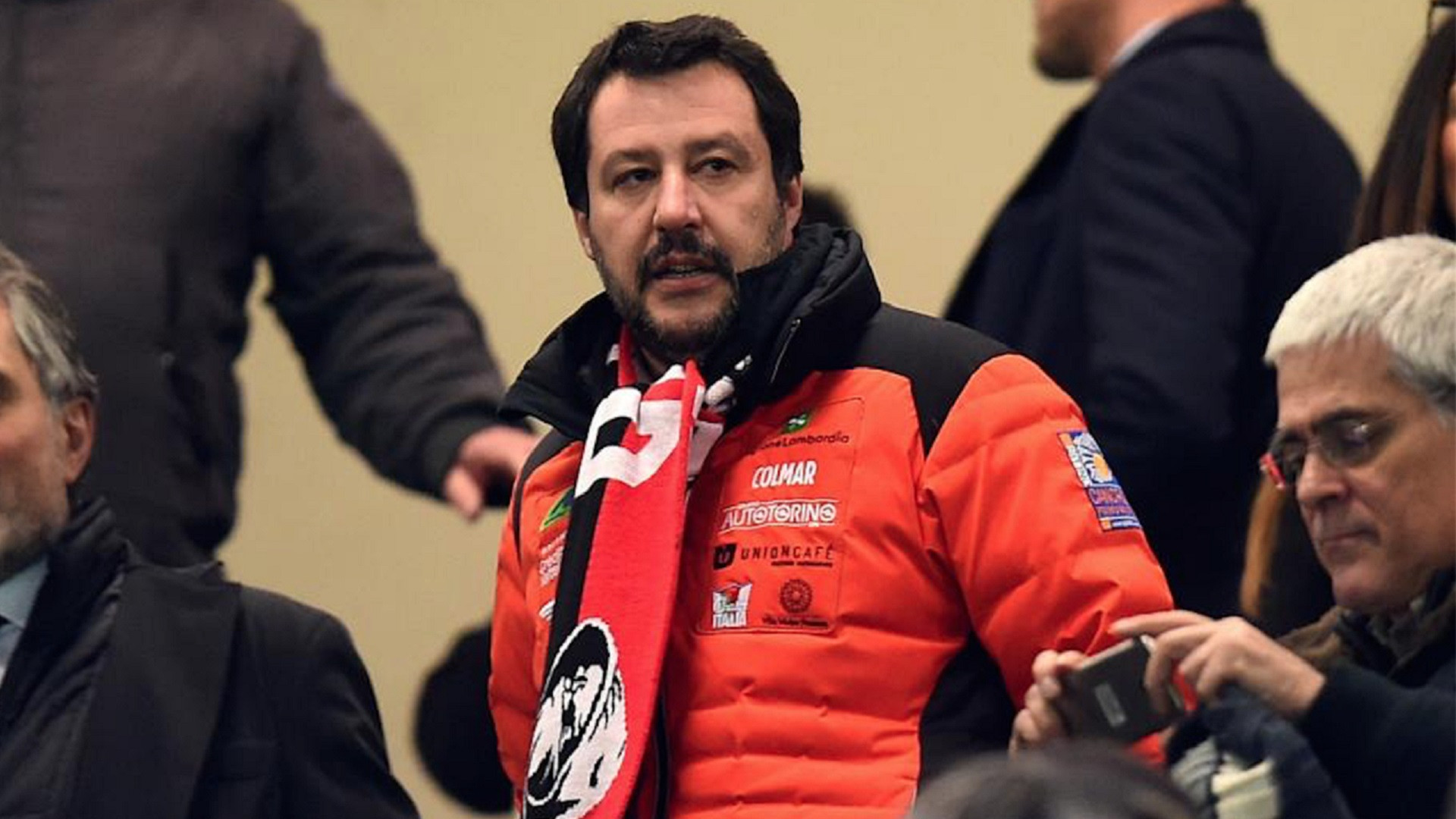 Il Milan perde e Matteo Salvini sbotta sui social: 