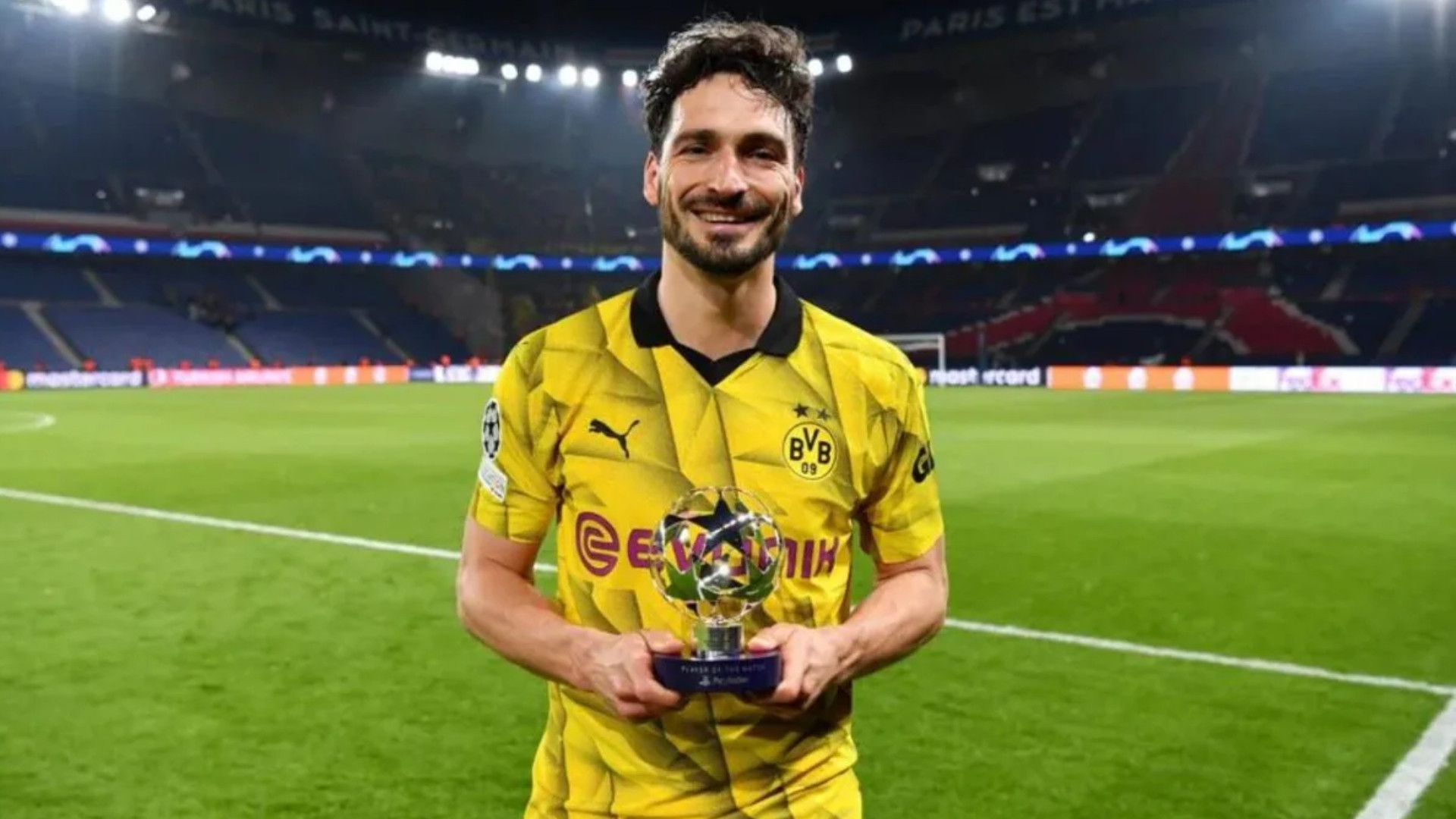 Roma-colpo-di-scena-Dopo-Hermoso-arriva-anche-Hummels